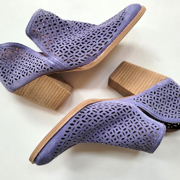 Jeffrey Campbell Purple Ankle Booties - Picture 6 of 7